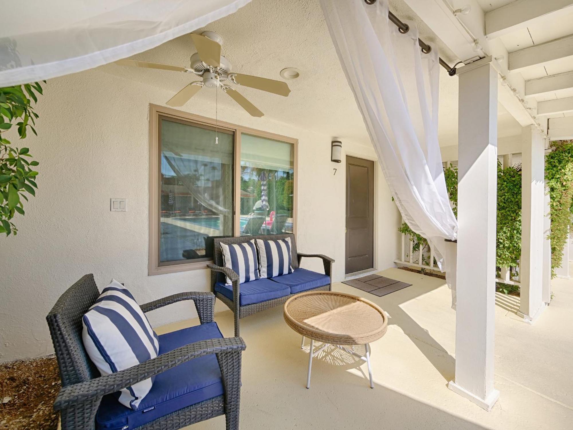 Little Paradise Hotel Palm Springs Dış mekan fotoğraf